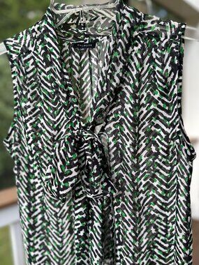 Talbots Sleeveless TieFront Sheer Top Abstract Stripe Dot Green Black White Sz 6